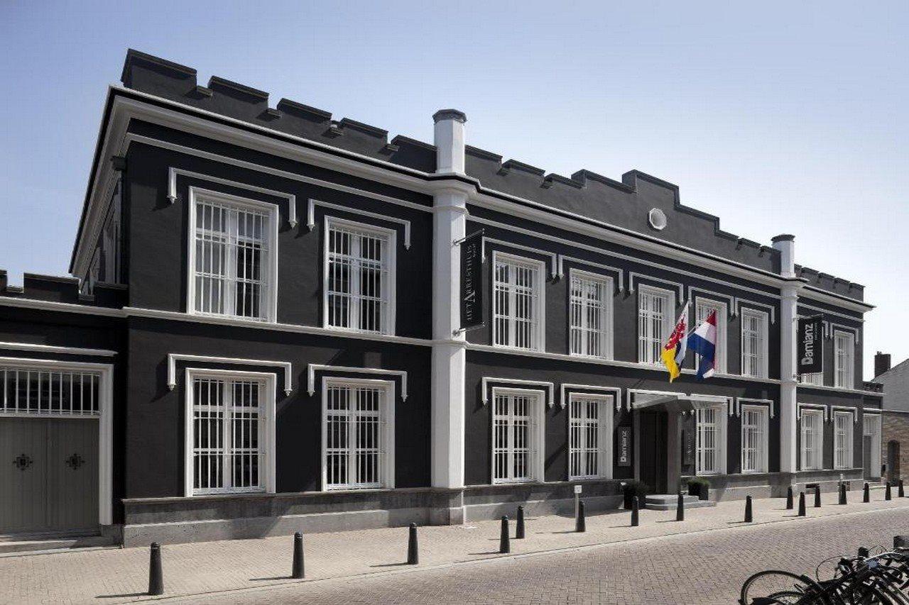 鲁尔蒙德 阿雷斯特之家酒店 外观 照片 The House of Representatives of Aruba, Bonaire, Curaçao and St. Maarten