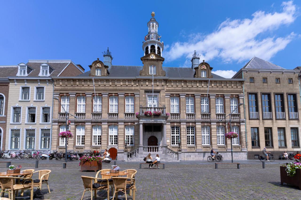 鲁尔蒙德 阿雷斯特之家酒店 外观 照片 Town Hall