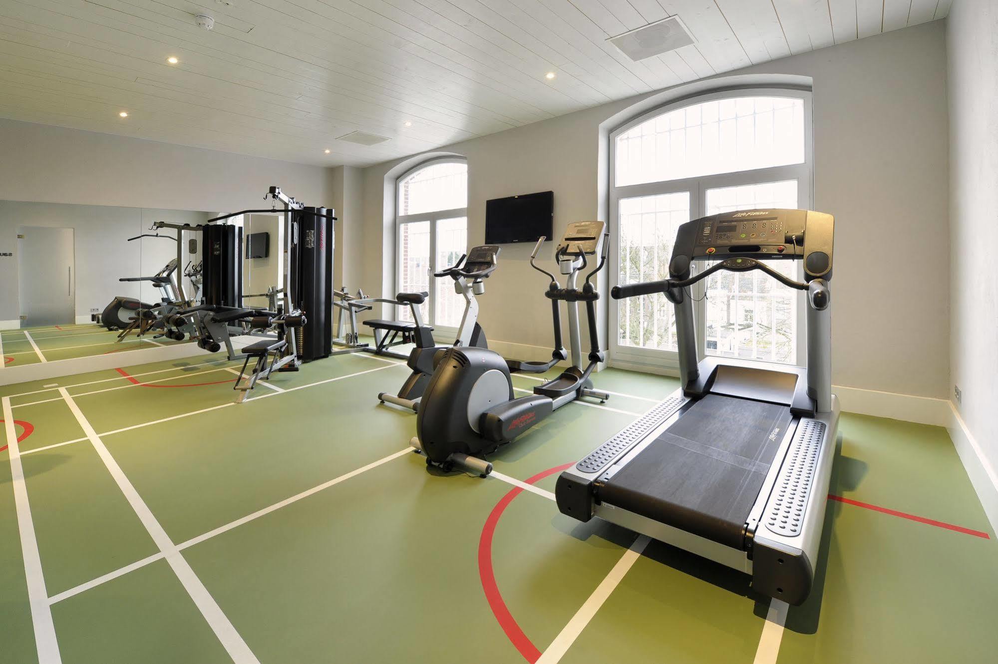 鲁尔蒙德 阿雷斯特之家酒店 外观 照片 The gym at the hotel